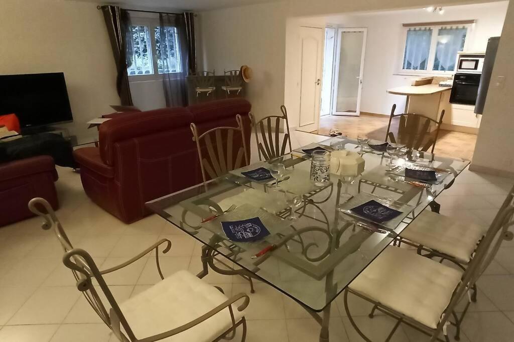 Location Rez De Maison Dans Quartier *