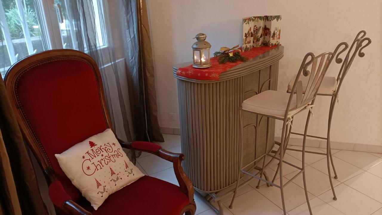 Сasa de vacaciones Location Rez De Maison Dans Quartier